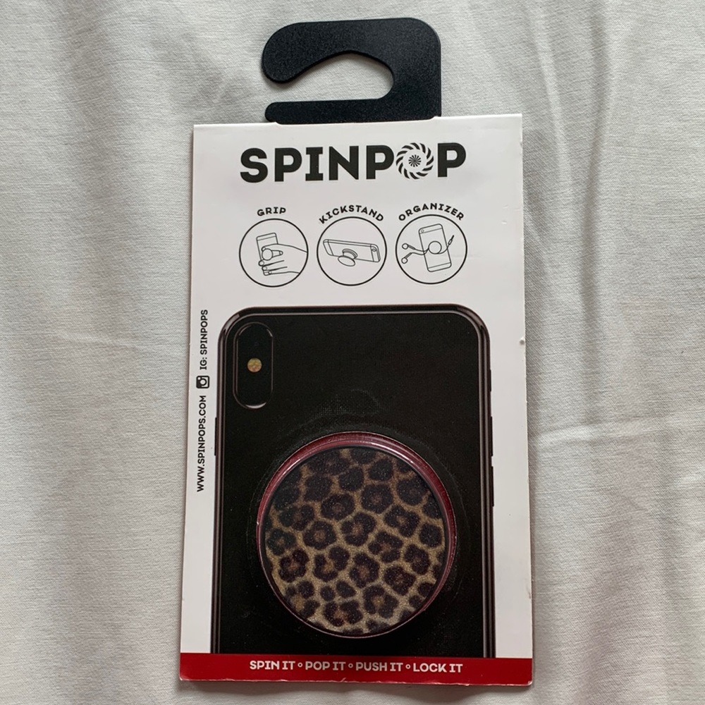 Spin Pop for Phone in Leopard Print